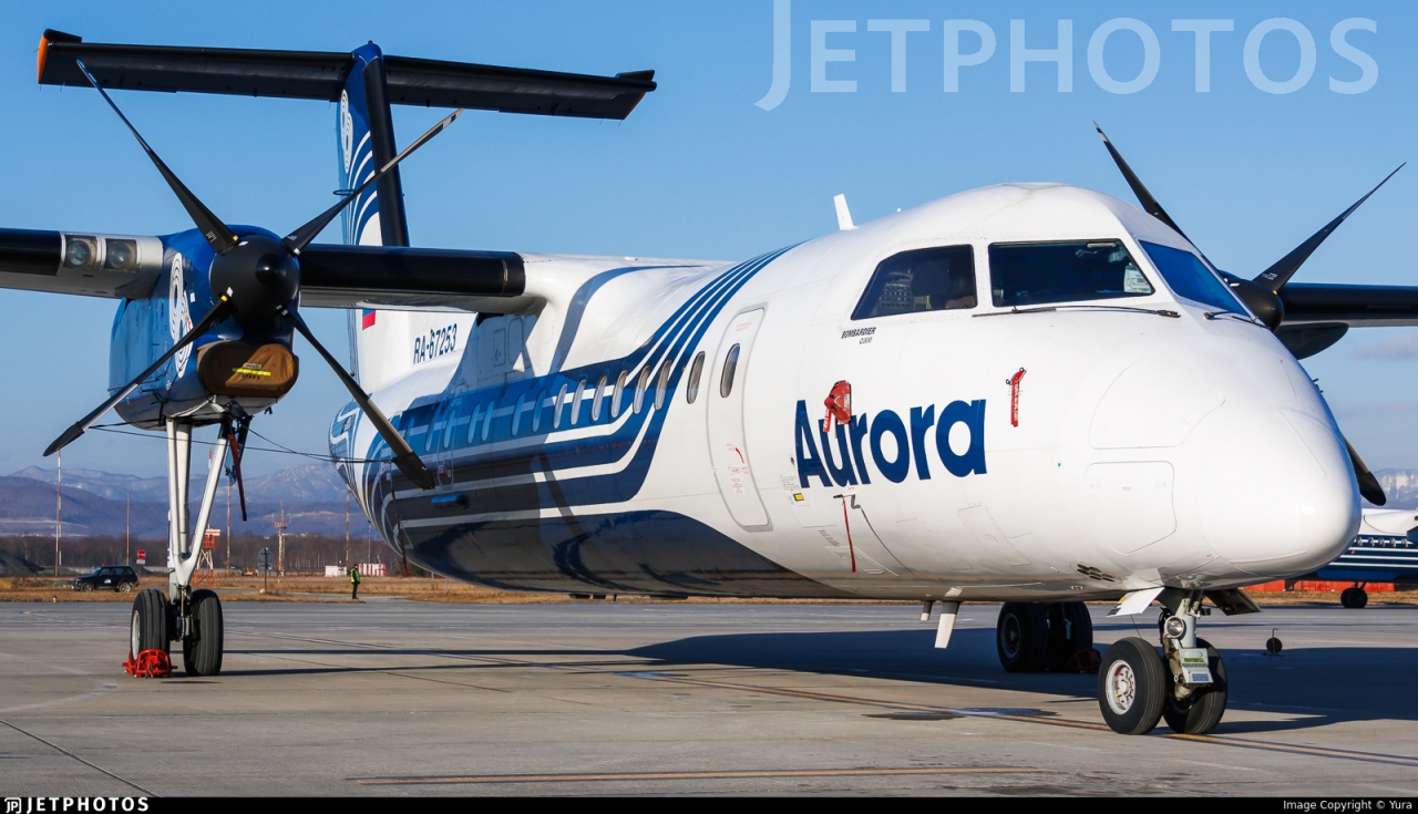 Самолет «Авроры» не смог приземлиться в Охе и направился в запасной аэропорт