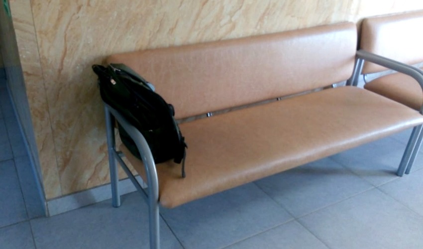 В Охе из-за пациента со странным рюкзаком эвакуировали всю больницу