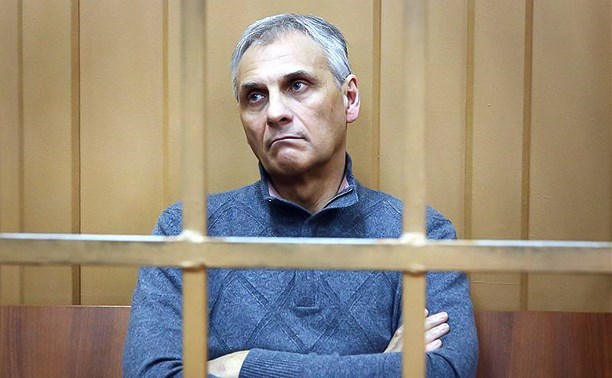 Экс-главе Сахалина Хорошавину предъявили новое обвинение по 20 эпизодам