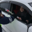 Сотрудники ГИБДД поздравили охинских автоледи с наступающим 8 марта 0