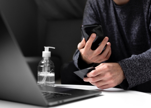 Жительница Охи лишилась более 3,4 млн рублей из-за действий мошенников