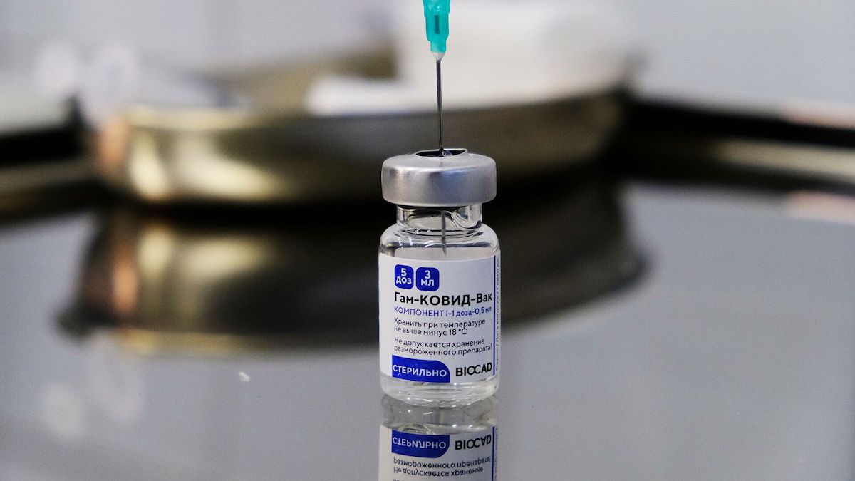 Новую вакцину "Спутник Лайт" планируют поставлять в Сахалинскую область