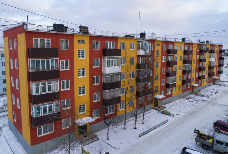 Охинская администрация закупает 46 квартир для переселенцев из ветхого и аварийного жилья