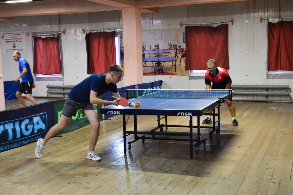 Областной клубный чемпионат по настольному теннису стартовал в Южно-Сахалинске