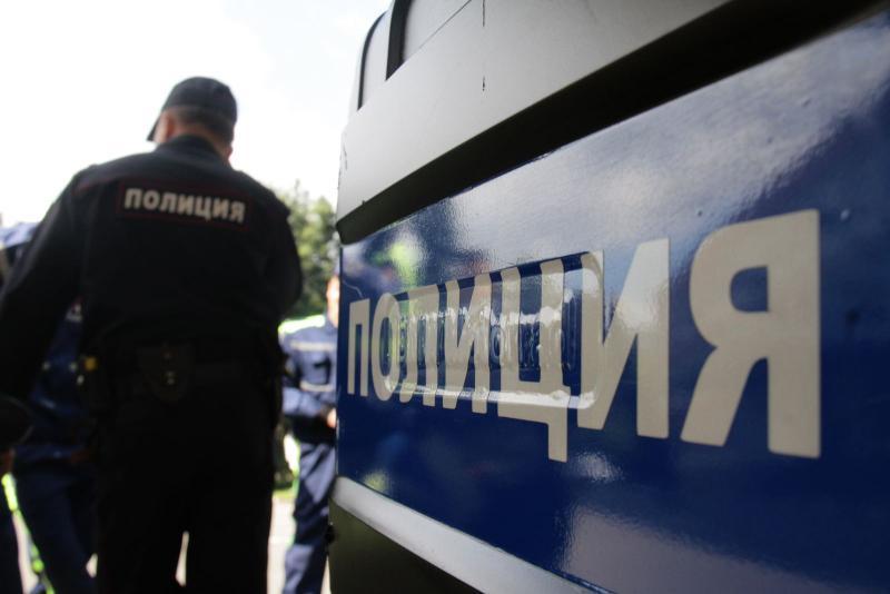 Сахалинские полицейские раскрыли кражу семи дорогостоящих мобильных устройств