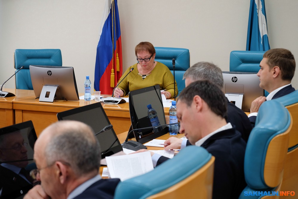 Бюджет Сахалинской области увеличат на 13,4 миллиарда рублей