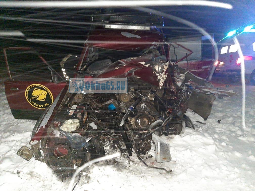 В Охинском районе пассажир внедорожника погиб в результате ДТП
