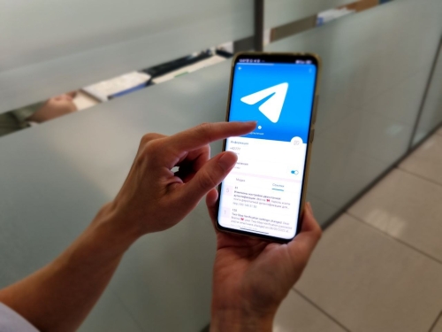 VK обогнал Telegram: какие приложения безлимитит молодежь на Сахалине