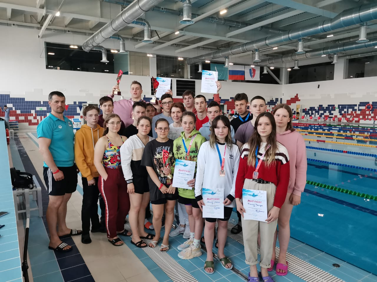 Семь медалей завоевали пловцы из Охи на областных соревнованиях