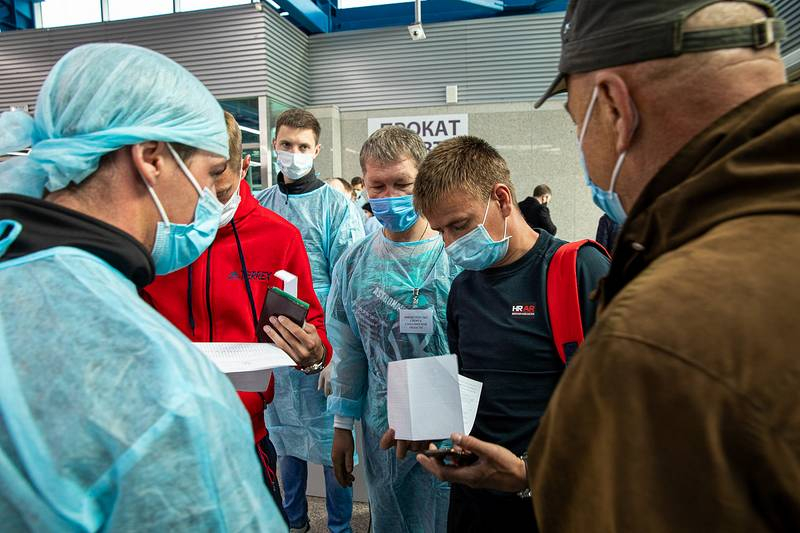 Отрицательный тест на коронавирус станет обязательным для всех для въезда в Сахалинскую область. На самом деле нет