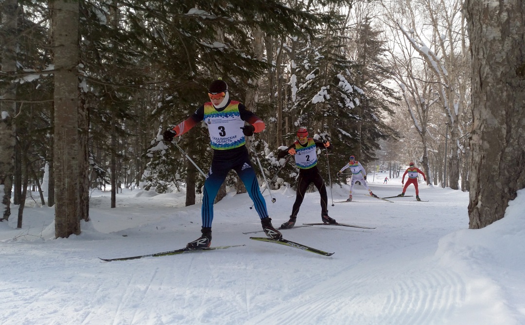 Охинские лыжники выиграли 16 медалей на областных соревнованиях