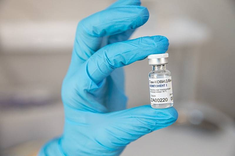 2500 доз вакцины от COVID-19 поступит на Сахалин до конца года