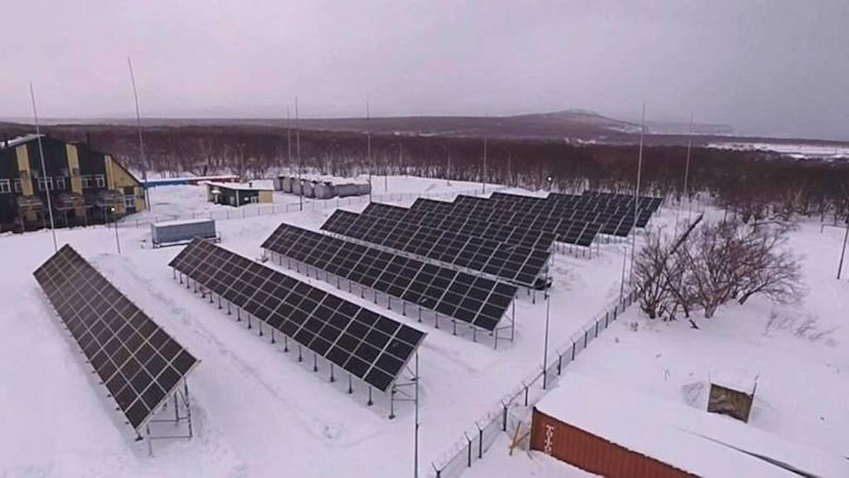 В Сахалинской области построили первую солнечную электростанцию