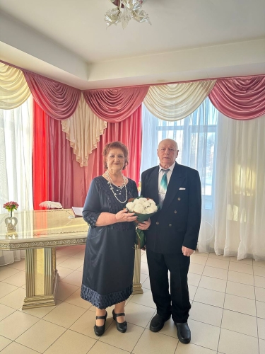 55 лет вместе: изумрудную свадьбу отметили супруги Суворовы