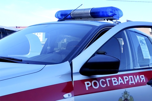 Без прав, без номеров и с признаками опьянения: трех водителей остановили в Охе