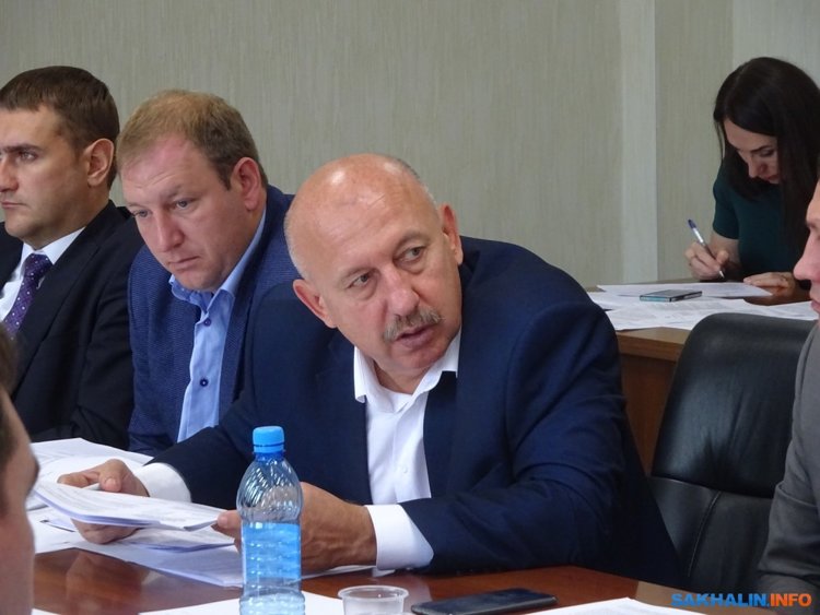 Сахалин просит Юрия Трутнева повлиять на порядок субсидирования региональных авиаперевозок в ДФО