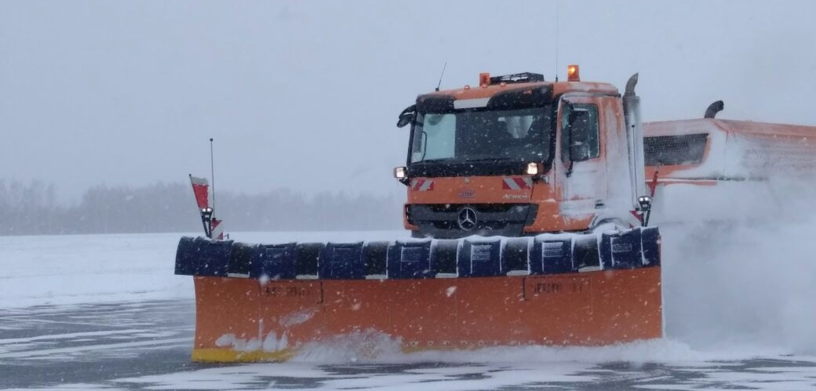 Рейс Оха - Южно-Сахалинск задерживается из-за циклона на юге Сахалина (ОБНОВЛЕНО)