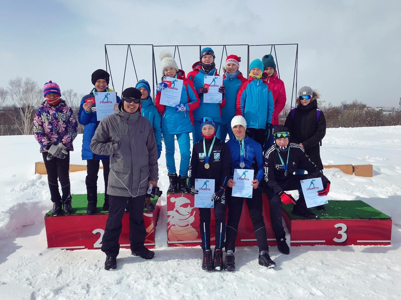 10 медалей завоевали охинские спортсмены на областных соревнованиях по лыжным гонкам