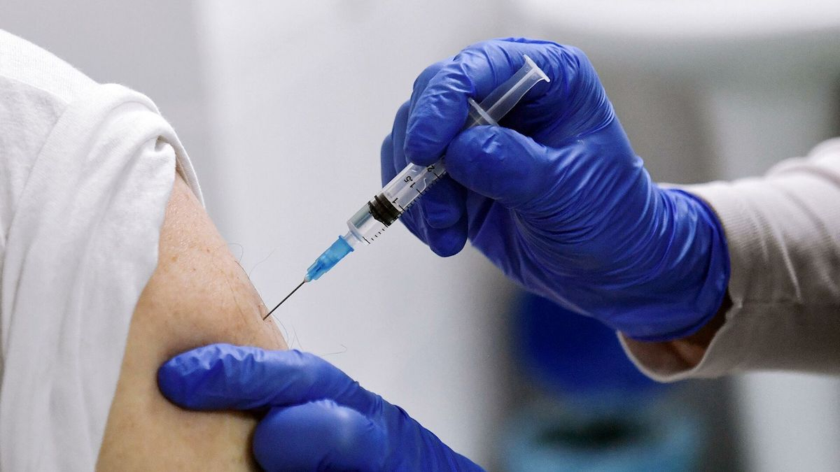 В Сахалинской области вводят обязательную вакцинацию от COVID-19 (ОБНОВЛЕНО)