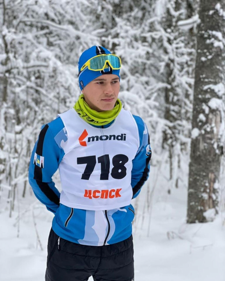 Охинский лыжник Иван Деревцов выполнил норматив мастера спорта РФ