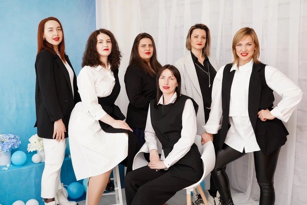 Шесть женщин-предпринимателей проведут для охинцев "Йога пати"