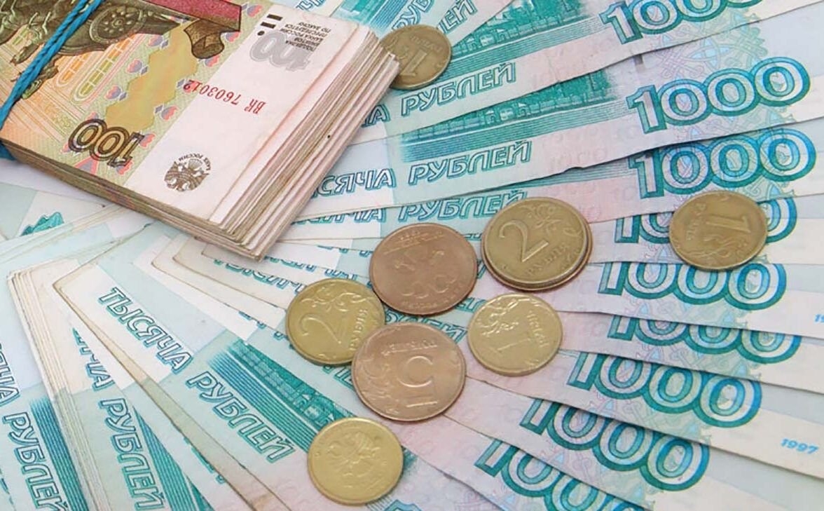 В феврале в России проиндексируют больше 40 выплат и пособий