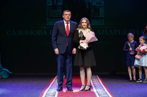 Охинская школьница стала победителем одной из номинаций конкурса «Сахалинский маяк»