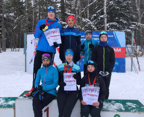 Шесть медалей различного достоинства привезли охинские лыжники с соревнований в Долинске