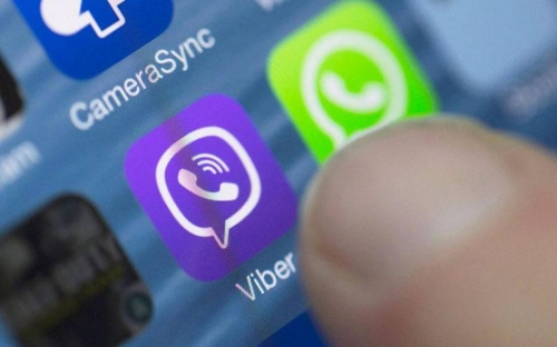 "Проголосуй за племяшку": мошенники массово атакуют пользователей WhatsApp