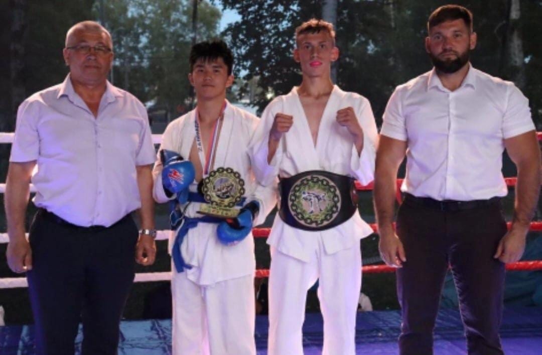 Охинский спортсмен стал победителем гала-финала фестиваля боевых искусств по правилам рукопашного боя