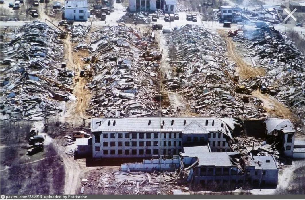 19 мая 1995 г 81. Нефтегорск землетрясение 1995. Нефтегорск Сахалинская область. Землетрясение 1995 года в Нефтегорске. Землетрясение на Сахалине 1995 Нефтегорск.