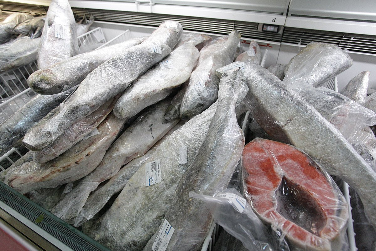 В Охе подскочила в цене мороженая разделанная рыба